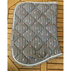 Ensemble Tapis + Bonnet><noscript><img width=