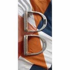 Etriers dressage*- Marque inconnue -