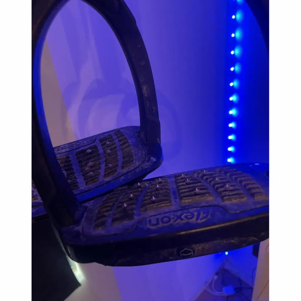 flex ons*Flex-on Clearance