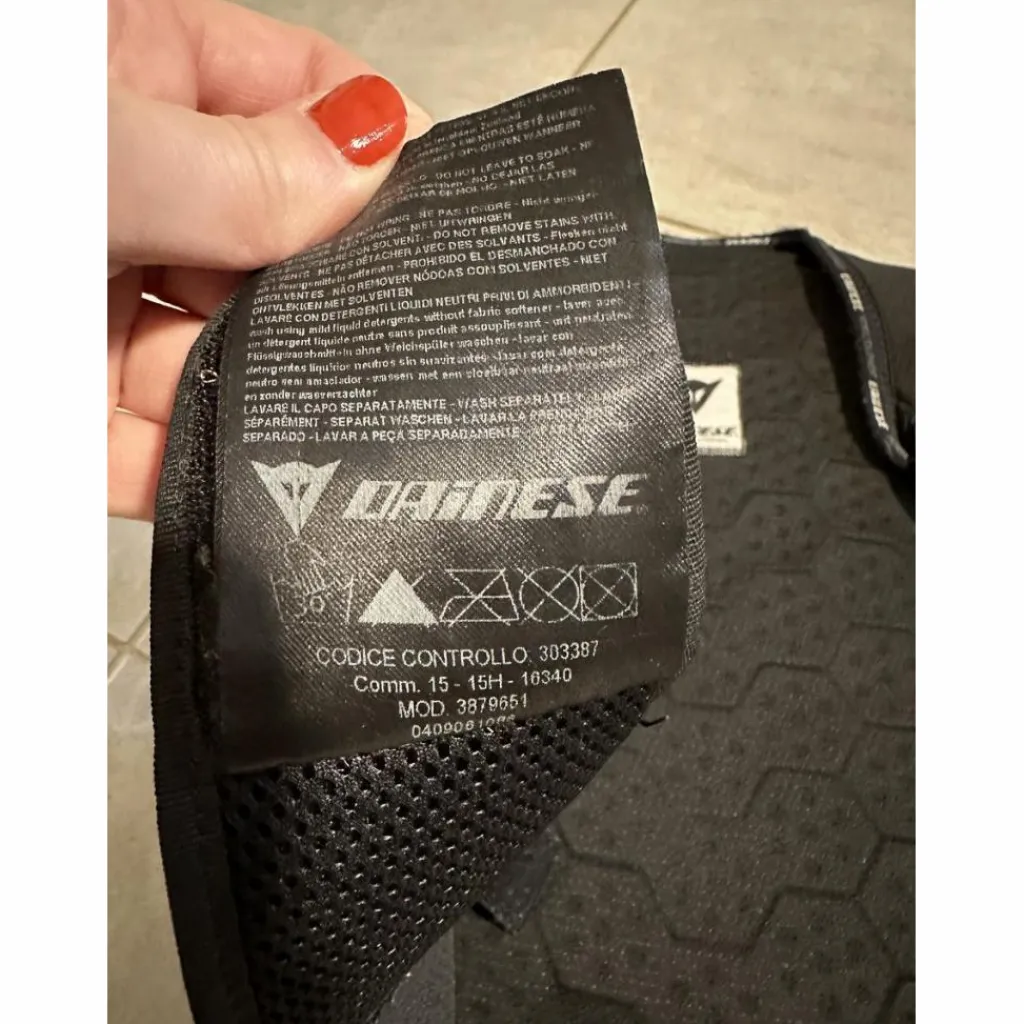 Gilet de protection dorsale taille M enfant*Dainese Outlet