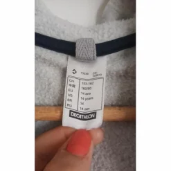 Fouganza Sweats / Pulls><noscript><img width=