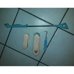 Kit de pansage + cravache*- Marque inconnue - Hot