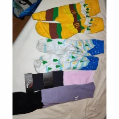 Lot chaussettes 38*- Marque inconnue - Sale