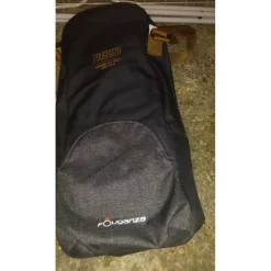 lots sac a roulette+boite de pansage +botte en cuire et sac a botte +protège dos cross +bombe et cravache et protection*Fouganza Online