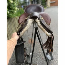 Magnifique selle australienne*- Marque inconnue - Sale