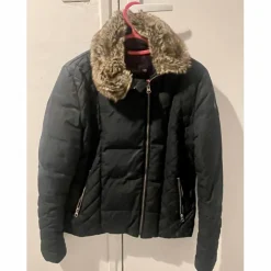 Kingsland Manteaux, Vestes Et Doudounes>Manteau noir col mouton taille S