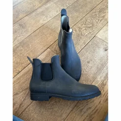 Mini-bottes noires*Fouganza Online