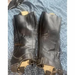Mini-chaps en cuir noir*Fouganza Discount