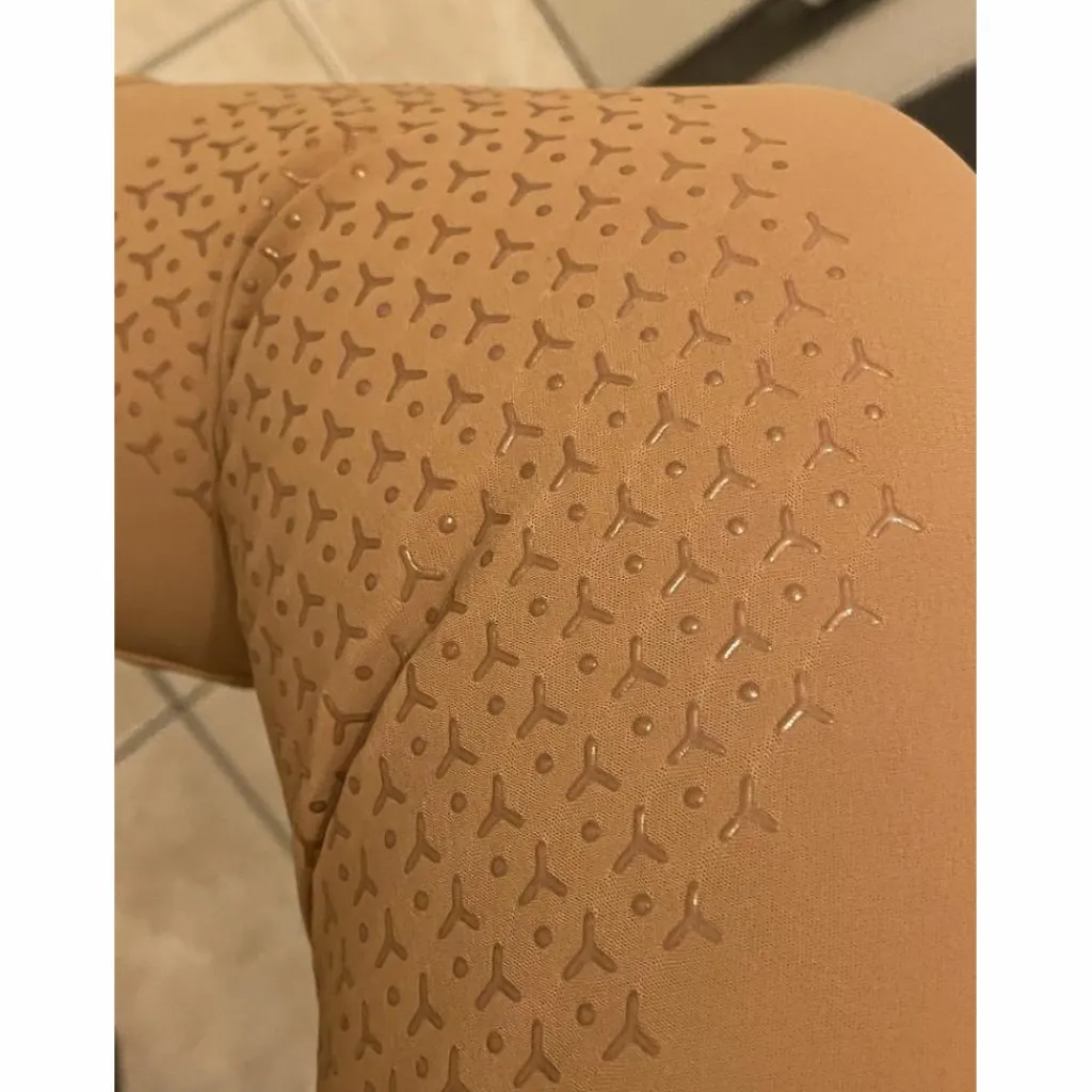 Pantalon équitation Donna taille haute neuf avec étiquette 36*Equiline Discount
