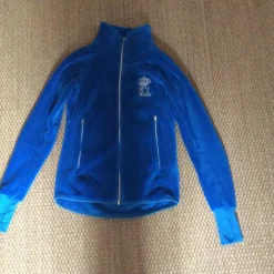 Kingsland Sweats / Pulls><noscript><img width=