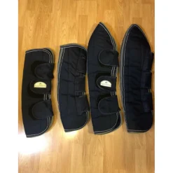 Protections de transport bleu marien*Equitheme Hot