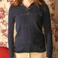 Tommy Hilfiger Sweats / Pulls><noscript><img width=