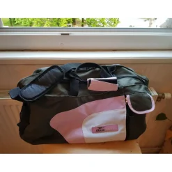 Sac de sport mais convient pour les affaires d'équitation.*- Marque inconnue - New