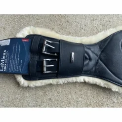 Sangle courte dressage 45 noir*Lemieux Sale