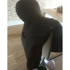 selle*- Marque inconnue - Sale