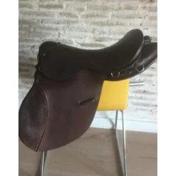 selle*- Marque inconnue - Sale