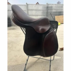 Antares Selles D'Obstacle><noscript><img width=