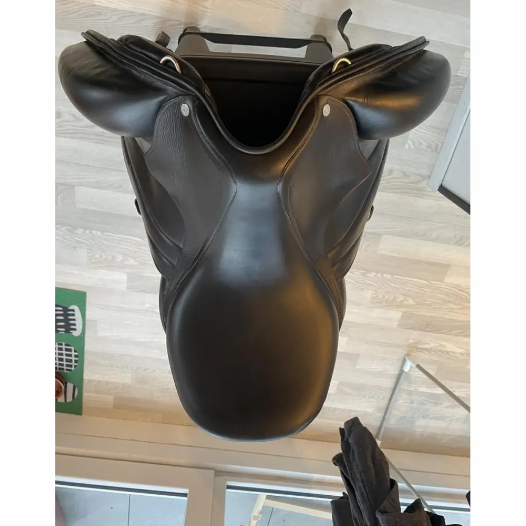 Antares Selles De Dressage>Selle Cadence