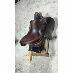 Antares Selles D'Obstacle><noscript><img width=