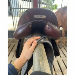 Antares Selles D'Obstacle><noscript><img width=