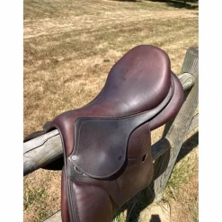 Antares Selles D'Obstacle><noscript><img width=