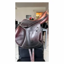 Antares Selles D'Obstacle>Selle et bavette