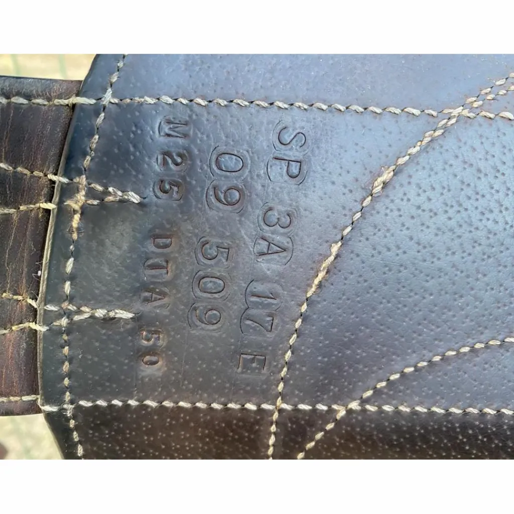 Antares Selles De Cross>Selle Monoquartier