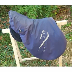 Antares Selles D'Obstacle><noscript><img width=