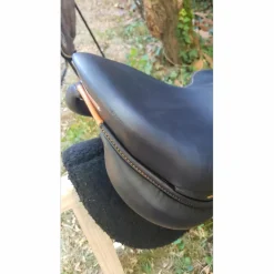 Antares Selles D'Obstacle><noscript><img width=