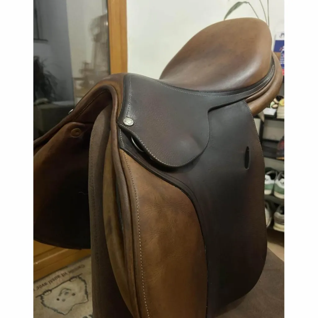 Selle 18 pouces*Butet Clearance