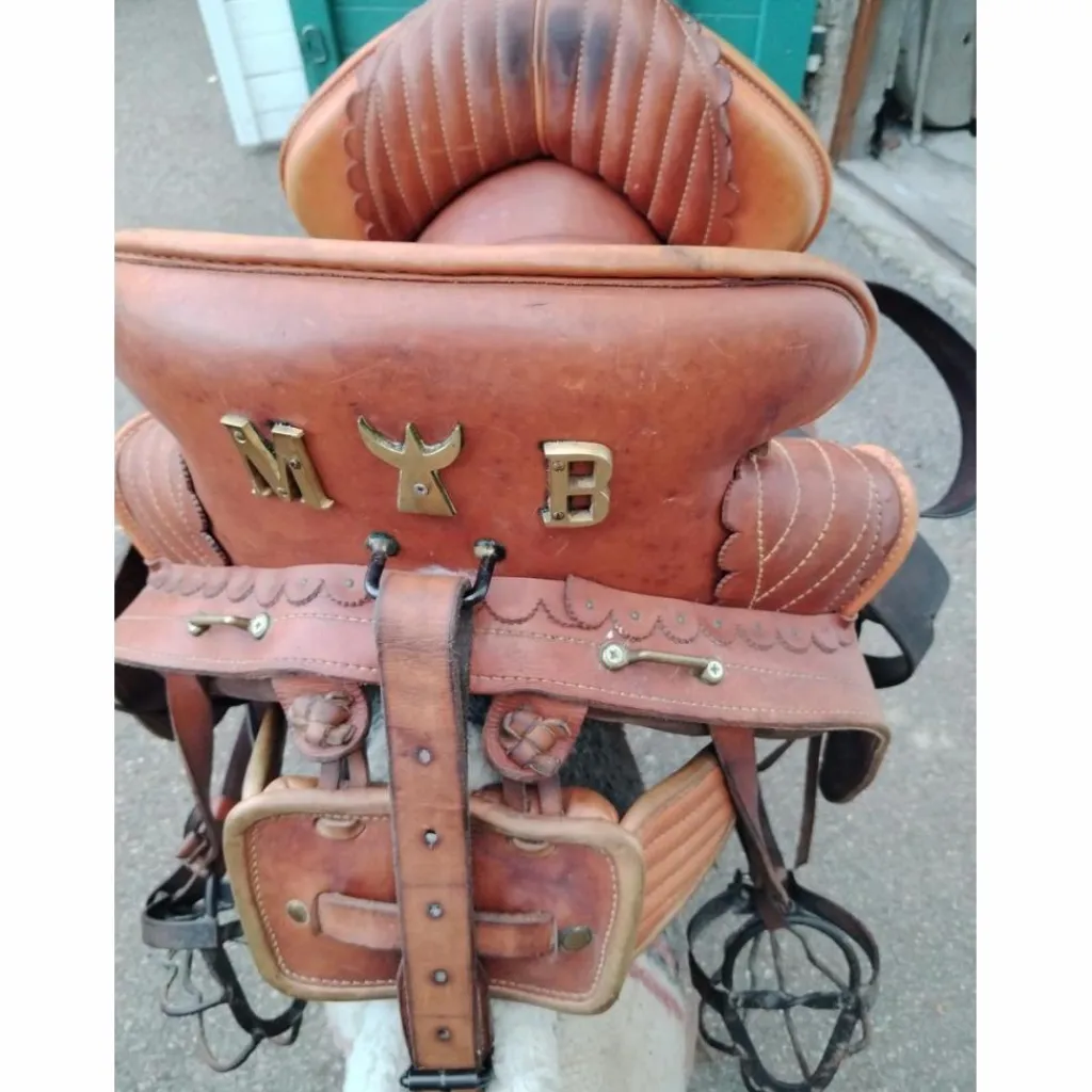 - Marque inconnue - Selles De Randonnée>SELLE CAMARGUAISE COMPLETE
