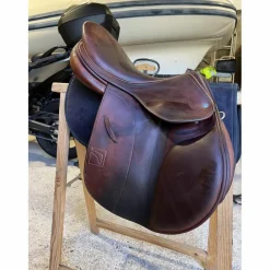 Childeric Selles Mixtes>Selle Childéric 2018 17,5
