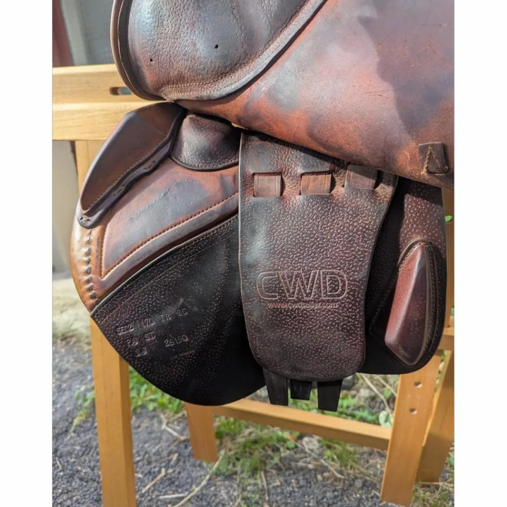 CWD Selles D'Obstacle>Selle CSO 17 pouces