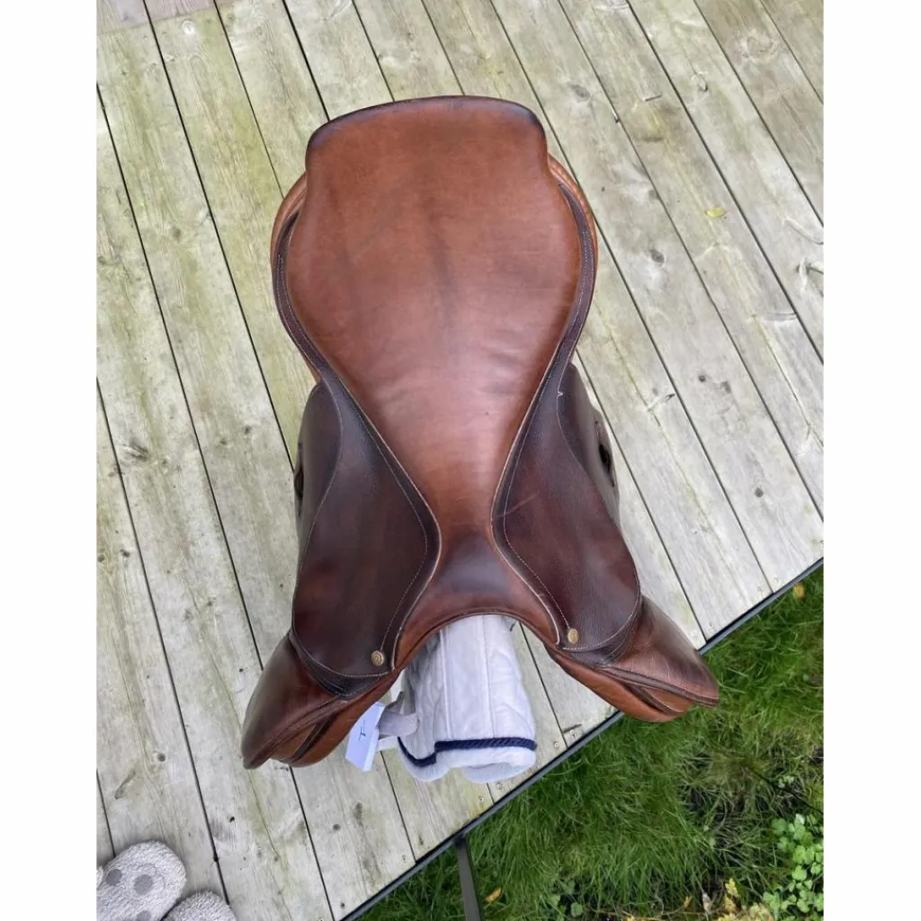 Selle CSO/mixte , 17.5*Delgrange Best