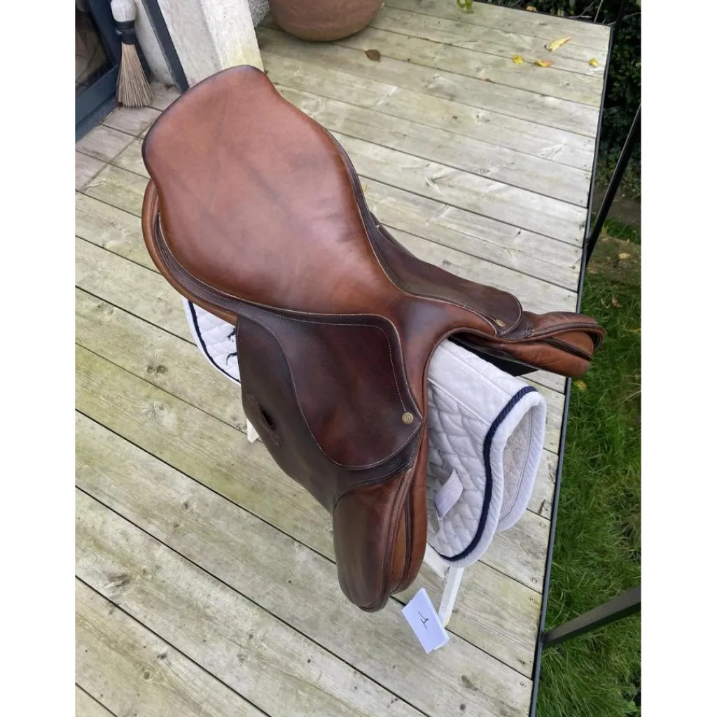 Selle CSO/mixte , 17.5*Delgrange Best