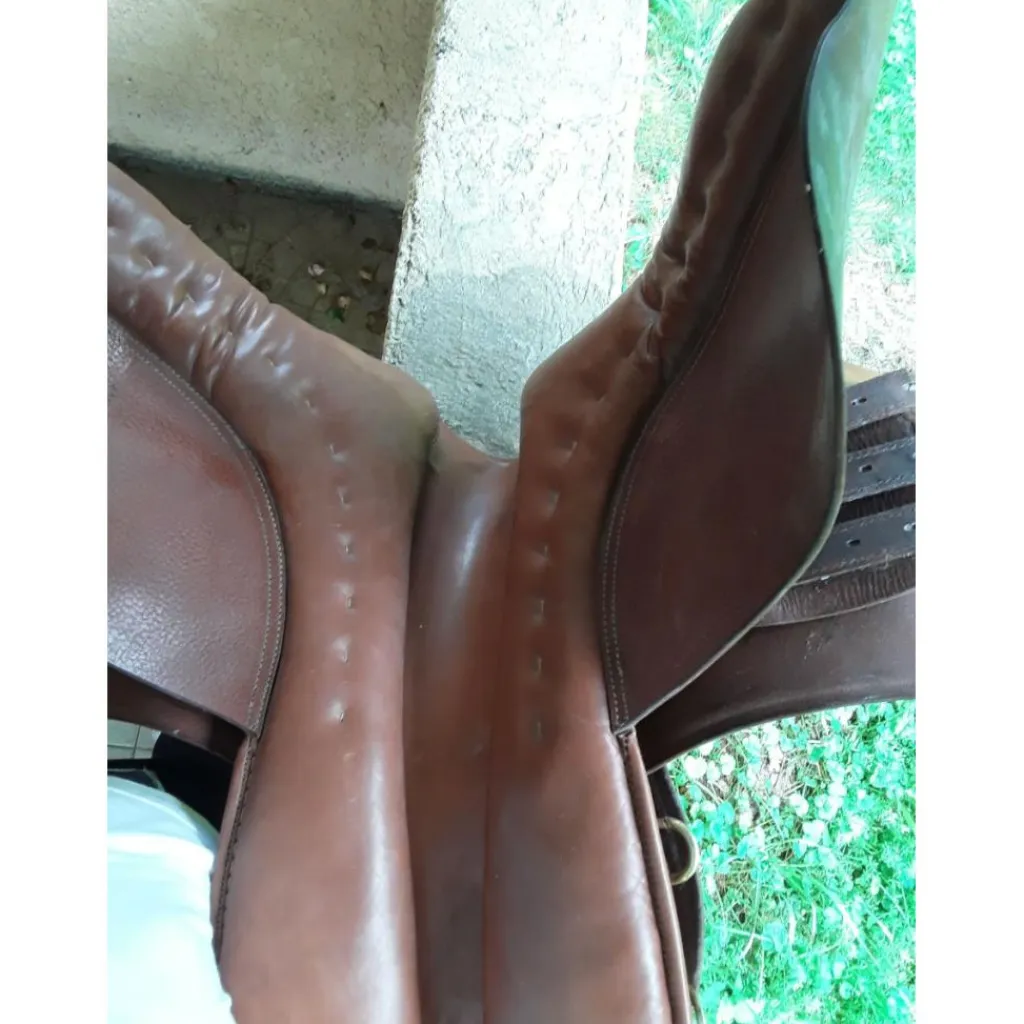 Selle cuir mixte/randonnée*- Marque inconnue -