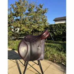 CWD Selles D'Obstacle>Selle