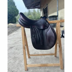CWD Selles D'Obstacle>Selle