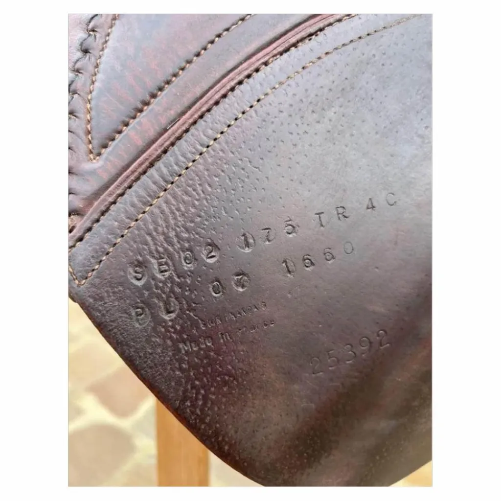 SELLE*CWD Sale