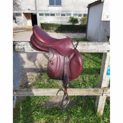 CWD Selles D'Obstacle>Selle