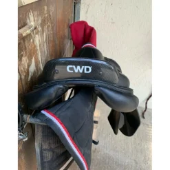 Selle 17 pouces 2Gs*CWD Sale