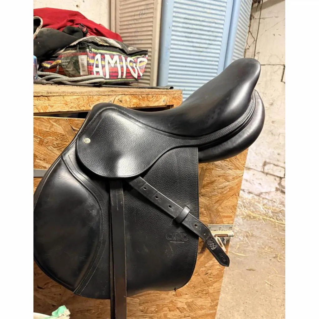 CWD Selles D'Obstacle>selle se02