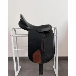 Selle de dressage*- Marque inconnue - Clearance