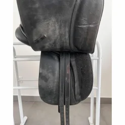 Selle de dressage*- Marque inconnue - Clearance
