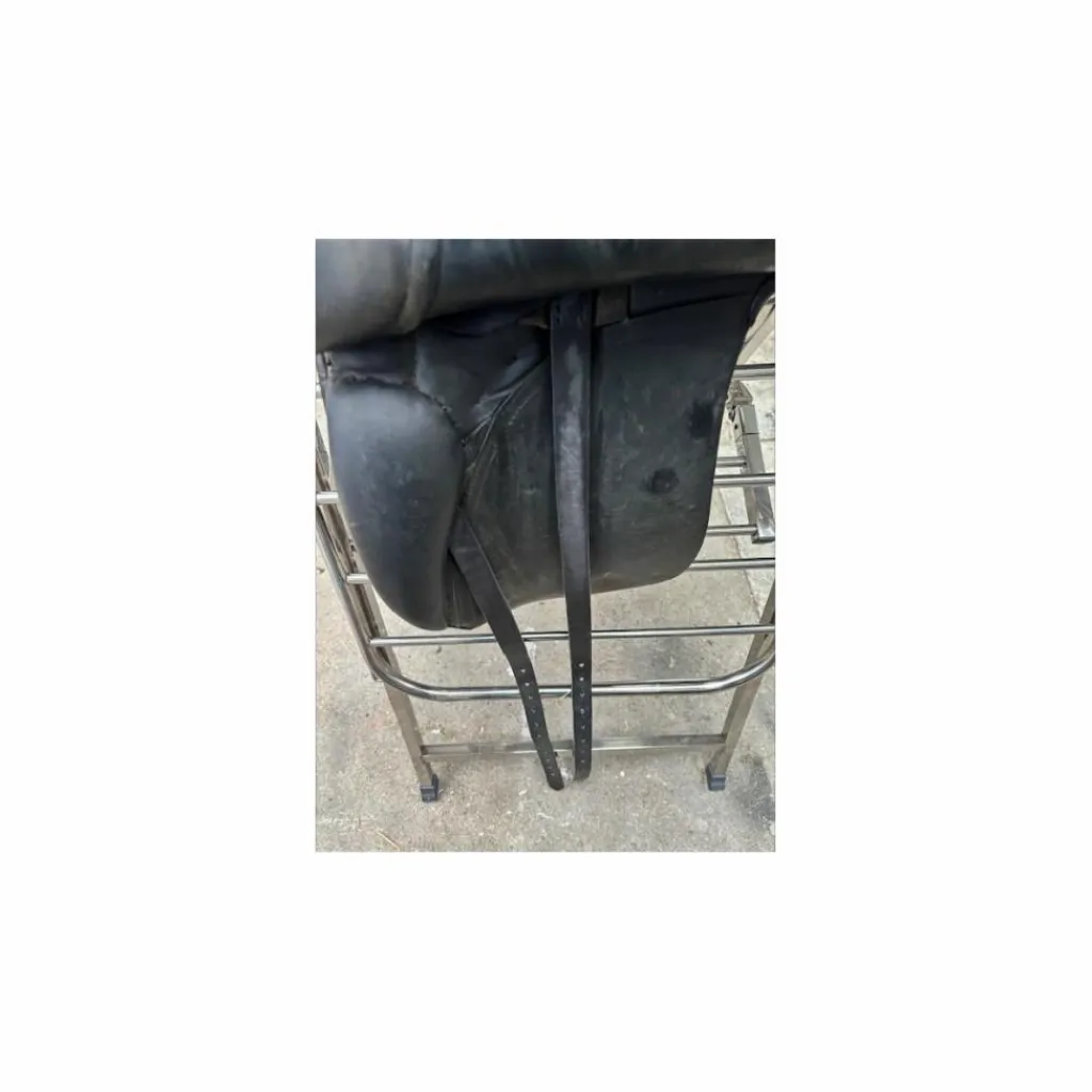- Marque inconnue - Selles De Dressage>SELLE DE DRESSAGE