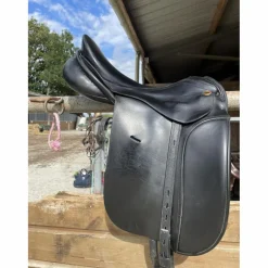Selle de dressage*- Marque inconnue - Best