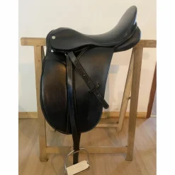 Selle de dressage*- Marque inconnue - Best