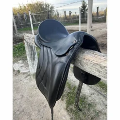 Eric Thomas Selles De Dressage>Selle de dressage