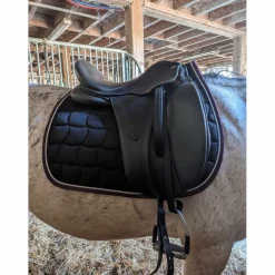 Selle de dressage 17.5*Eric Thomas Hot