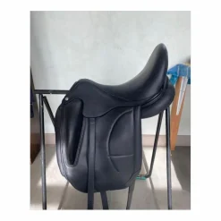 selle de dressage 17' HST 2023*Arion Outlet
